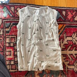 Kate Quinn Sleeveless Button-Up with grasshopper  Print